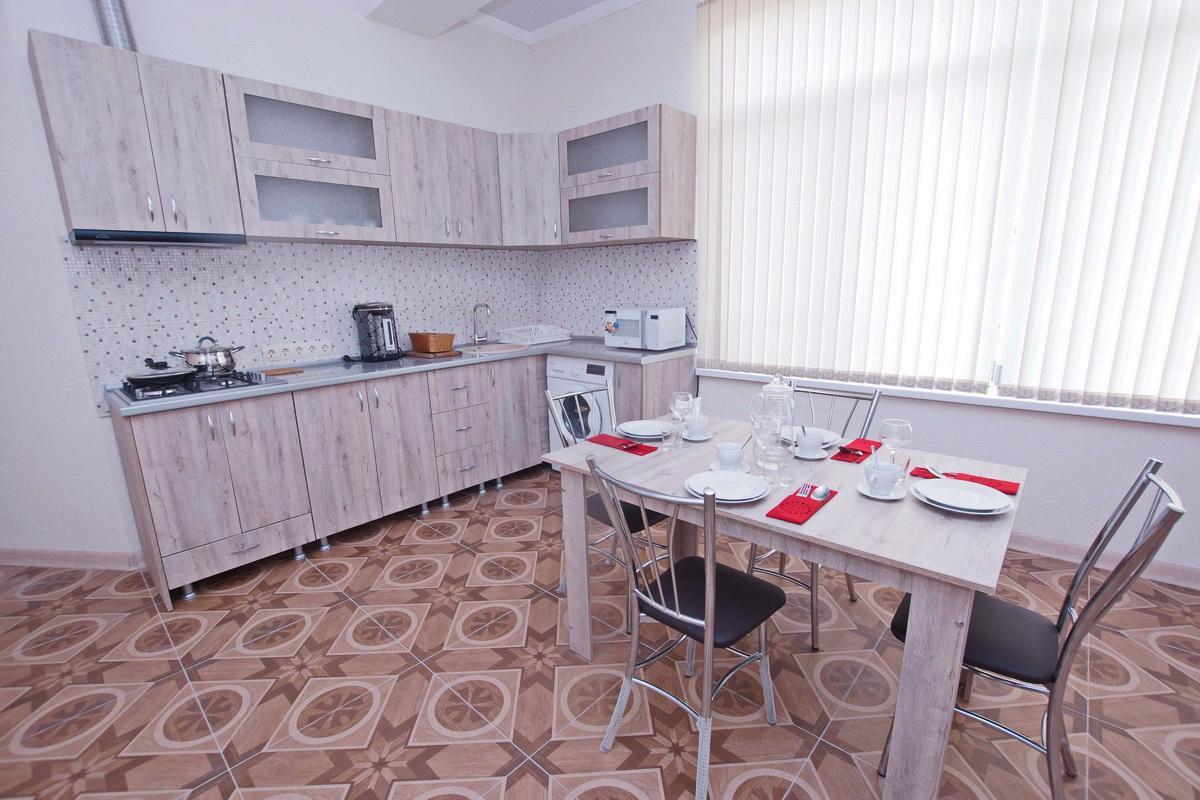 Guest House Belyi Lebed Sukhumi Exterior photo